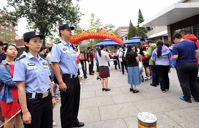 針對接警處警、現場取證、窗口服務等8個方面存在的突出問題，目前已整改執法問題2.2萬余件，初步實現了查擺一批執法突出問題、整治一批執法頑癥痼疾、問責一批執法嚴重過錯人員、推樹一批執法先進典型、完善一批執法標準和操作規程“五個一批”的目標。期間，全局110投訴同比、環比分別下降25%和48.5%。